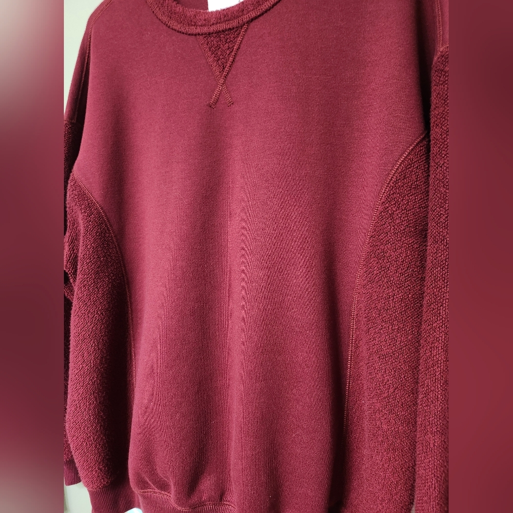 Like New, Aerie Deep Cherry Crewneck Sweat Top. NO FURTHER REDUCTIONS>